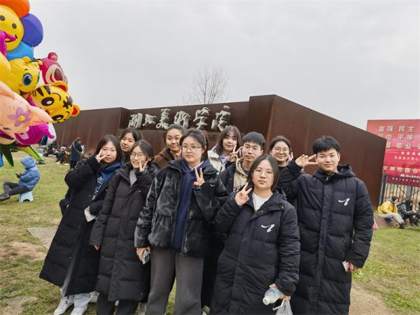 南京江左学员赴武汉参加湖北美术学院2023年考试|报考资讯-南京江左文化艺术中心（普通合伙）